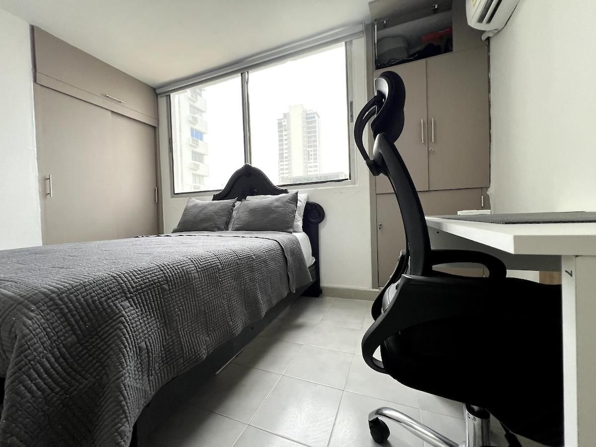 1401 Con Ac, Piscina Y Cerca Playa Apartamento Cartagena