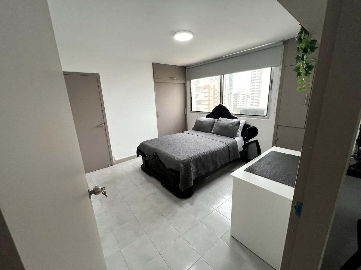 1401 Con Ac, Piscina Y Cerca Playa Apartamento