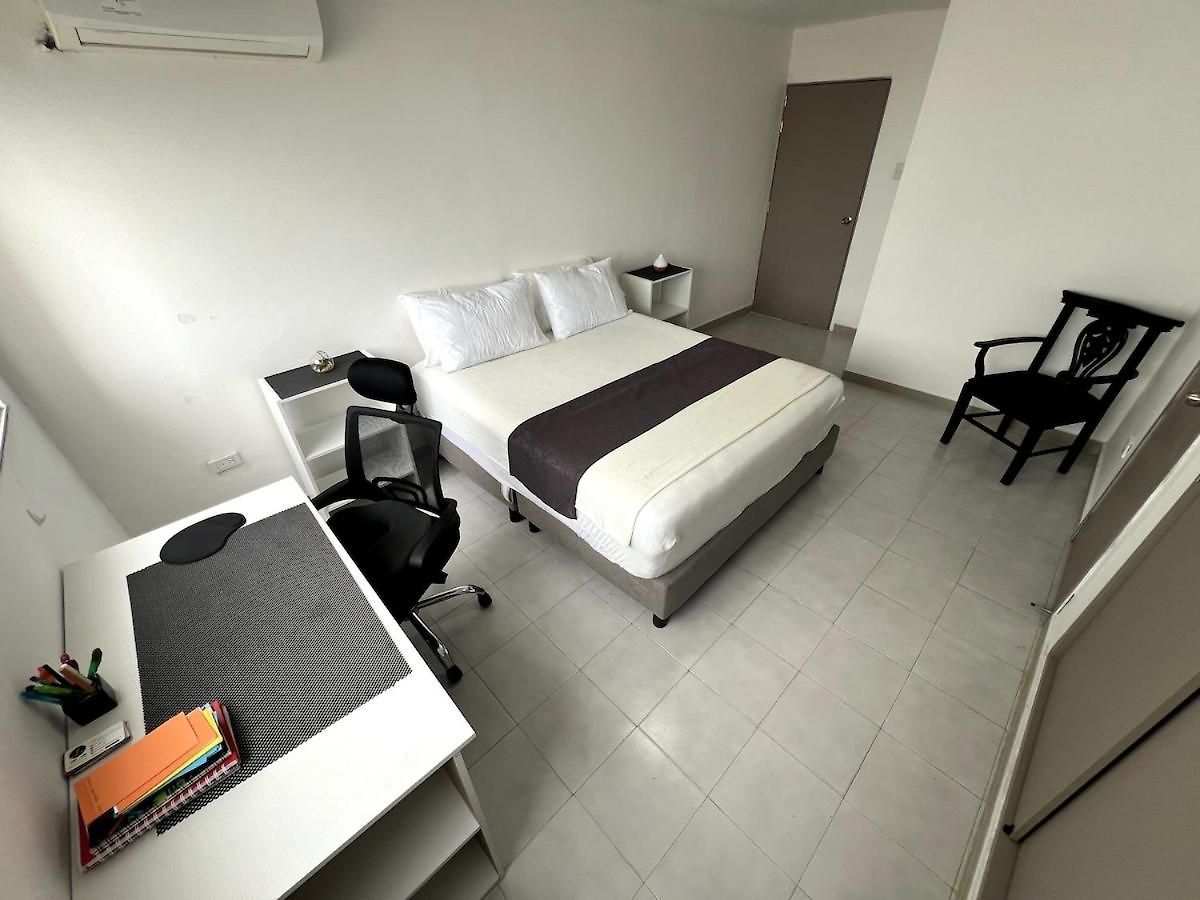 1401 Con Ac, Piscina Y Cerca Playa Apartamento Cartagena