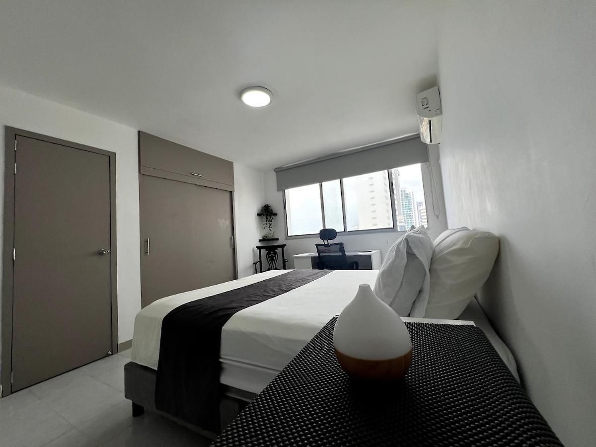 1401 Con Ac, Piscina Y Cerca Playa Apartamento