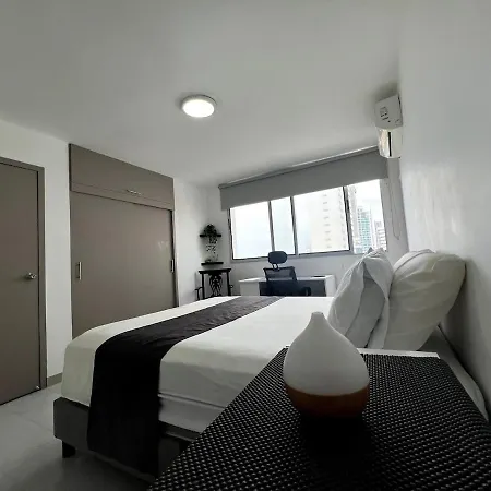 1401 Con Ac, Piscina Y Cerca Playa Apartamento